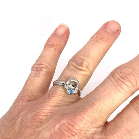 Equestrian Themed Necklace, Earring & Ring Set Silver Tone With Blue Gemstones - Picture 5 of 6